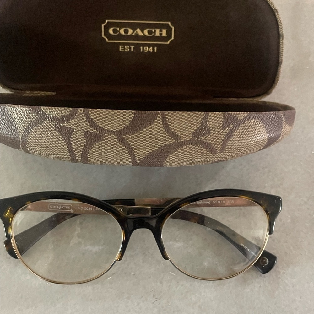Coach frame woman RX prescription metal round tortoise brown gold round eyewear